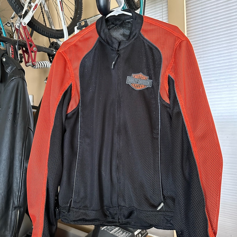 Harley Davidson heavy mesh riding jacket. Size medium.
